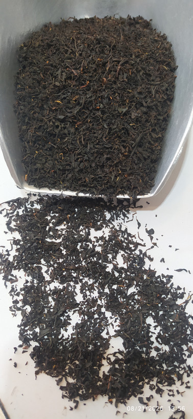 چای وزین بهاره لاهیجان ۱۴۰۵ ( یک کیلویی)